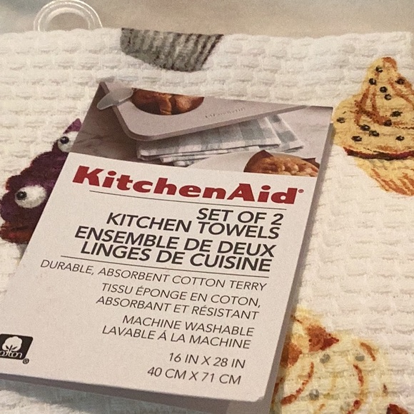 Kitchenaid Halloween Kitchen Towels - set of 2 towels - Picture 5 of 5